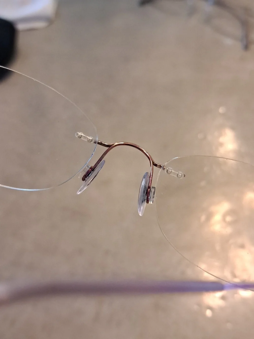 Silhouette 7395 17-49 Titanium rimless eyeglasses. Rose/gold. New Condition. - Picture 7 of 9